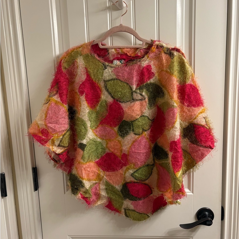 Vintage 60s Bette of California Pink Green Fuzzy Leaf Flower Poncho Top Coastal